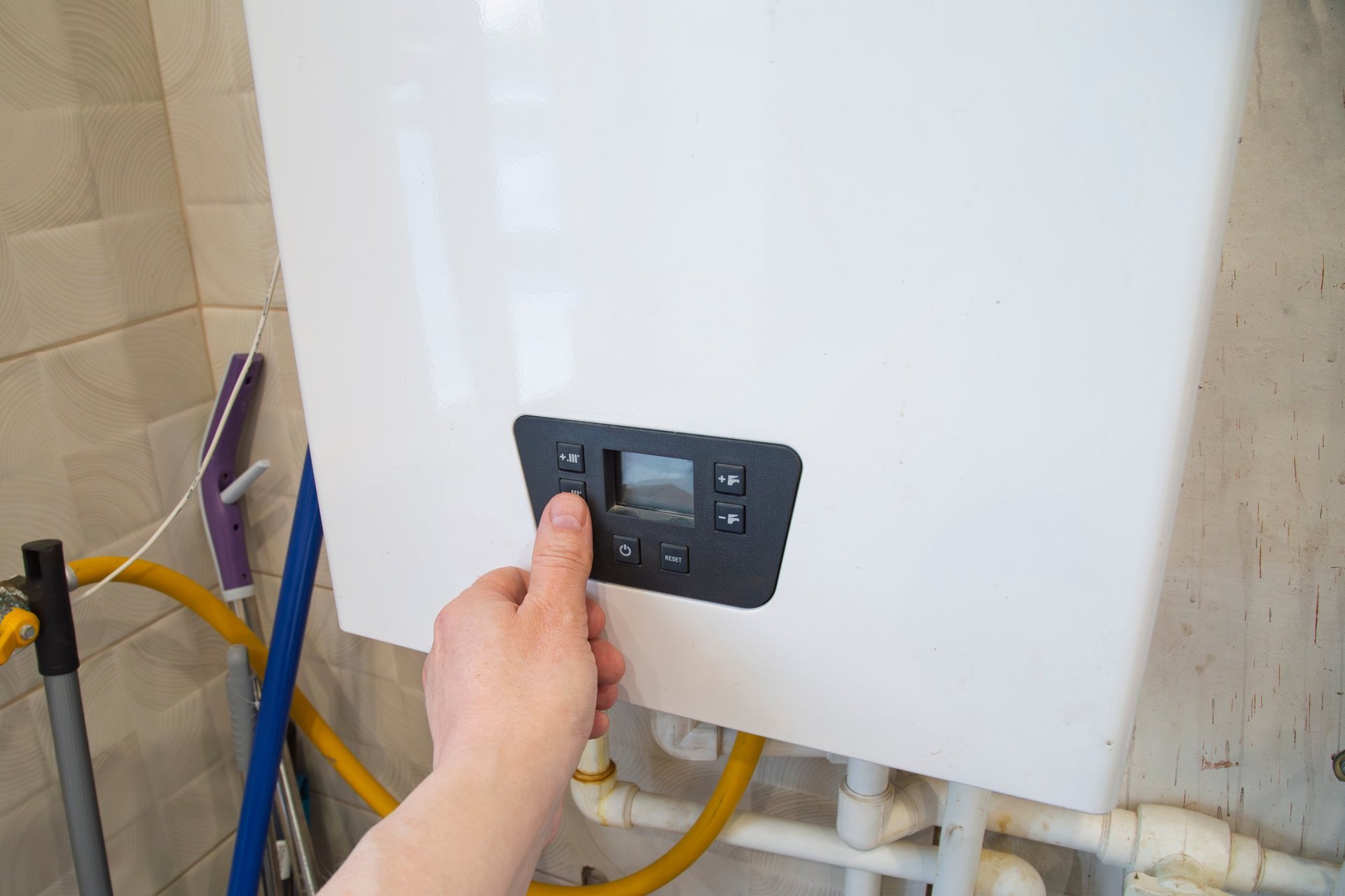 Gas boiler. Repair and maintenance of gas boilers.